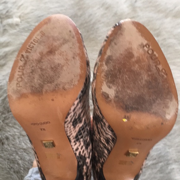 Pour La Victoire Pumps - Picture 7 of 8